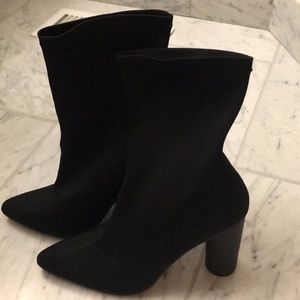 Cape Robbin Booties